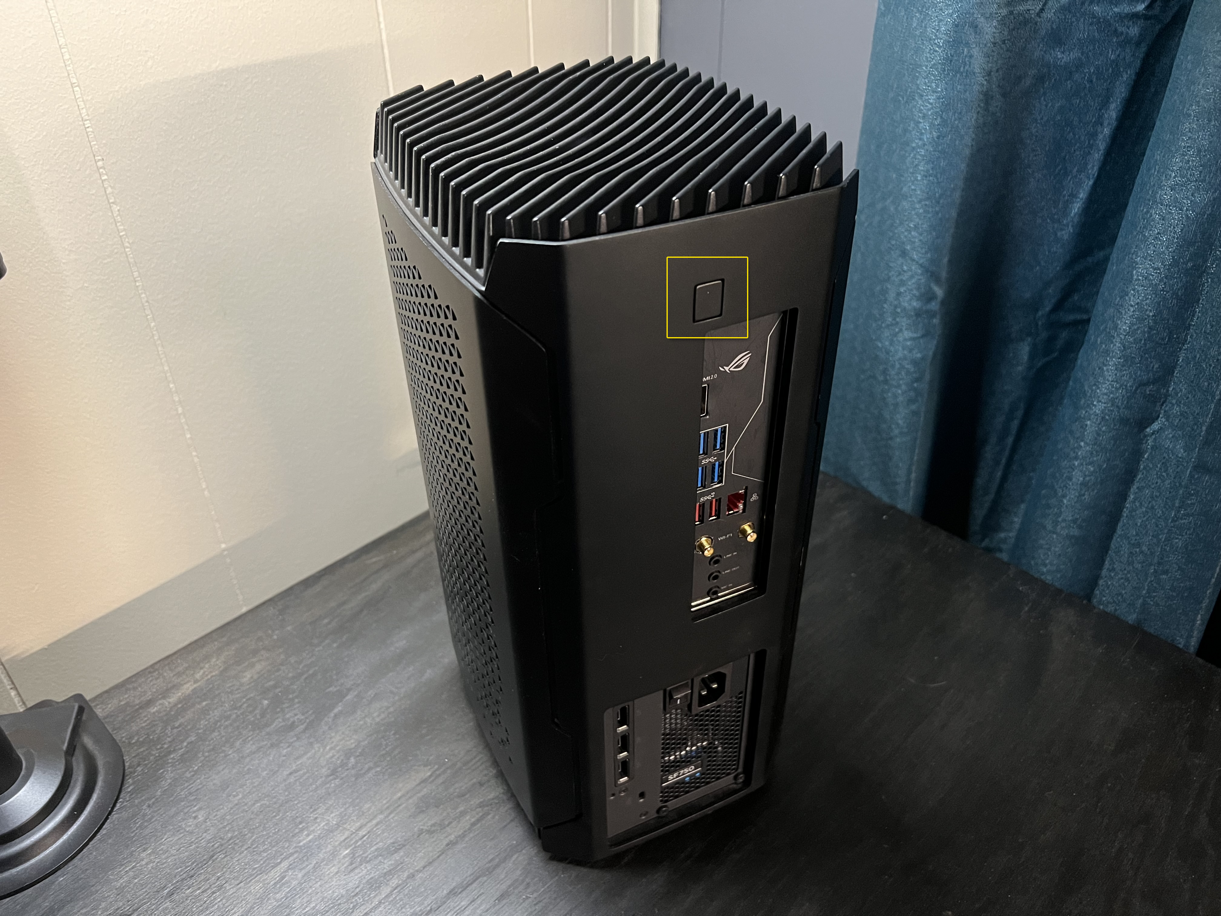 CORSAIR ONE: Corsair OneのSSDの交換方法 – Corsair