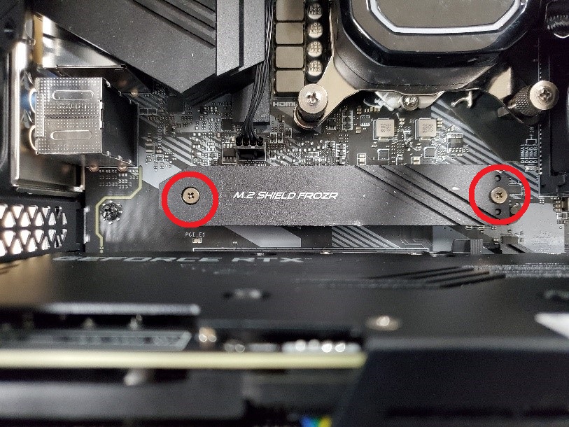 vengeance_nvme_ssd_-_heatsink_screws.jpg